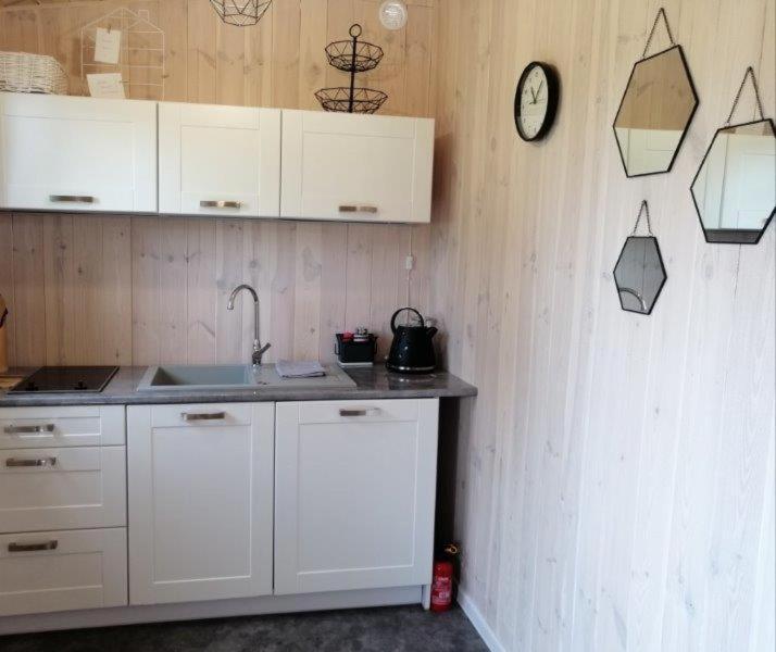 Wodamoja - Apartamenty Nad Jeziorem Stawiguda Exterior foto